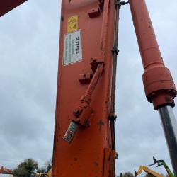 HITACHI ZX135US-6