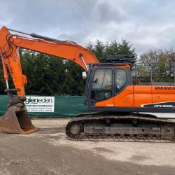 Doosan DX225LC