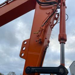 Doosan DX225LC
