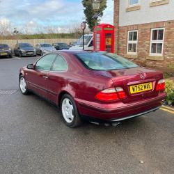 MERCEDES CLK320