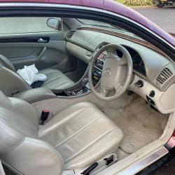 MERCEDES CLK320