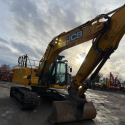 JCB JS220LC
