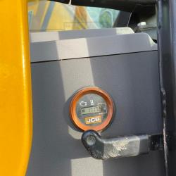 JCB JS220LC
