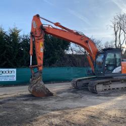 HITACHI ZX210LC-5B