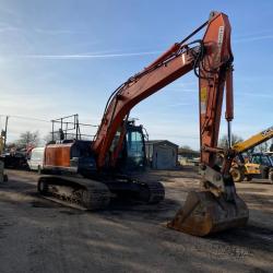 HITACHI ZX210LC-5B