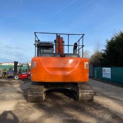 HITACHI ZX210LC-5B