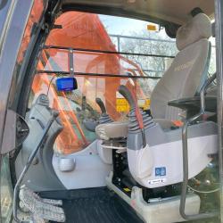 HITACHI ZX210LC-5B