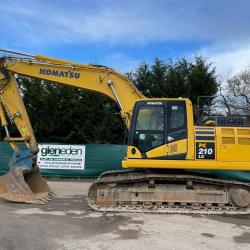 KOMATSU PC210LC-11
