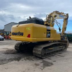 KOMATSU PC210LC-11