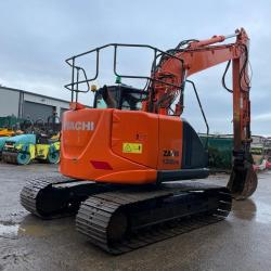 HITACHI ZX135US-5B