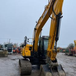 JCB JS131 Plus