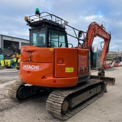 Hitachi ZX85