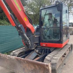 KUBOTA KX080-4