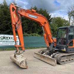 DOOSAN DX85R