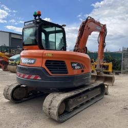 DOOSAN DX85R