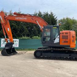 HITACHI ZX225USLC-6