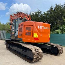 HITACHI ZX225USLC-6