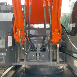 HITACHI ZX225USLC-6