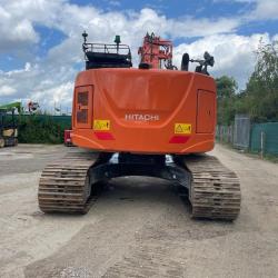 HITACHI ZX225USLC-6