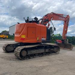 HITACHI ZX225USLC-6