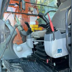 HITACHI ZX135US-6