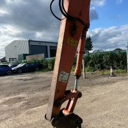 HITACHI EX135