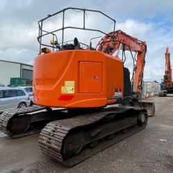 HITACHI ZX 225 US LC-6