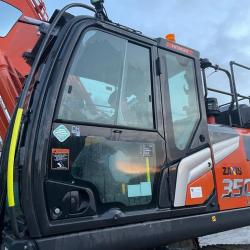 Hitachi ZX350LC-7