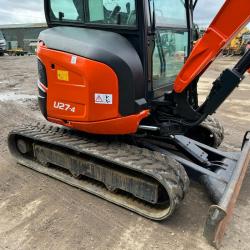 KUBOTA U27-4