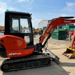 KUBOTA KX101