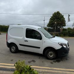 MERCEDES-BENZ Citan 109 Cdi Blueefficiency