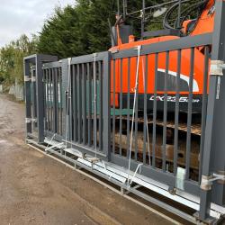 SLIDING GATES 20FT