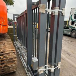 SLIDING GATES 20FT