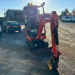 KUBOTA KX015-4