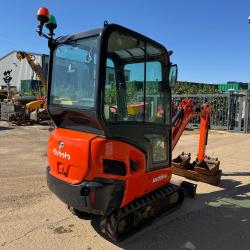 KUBOTA KX015-4