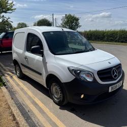 MERCEDES-BENZ CITAN 109 CDI