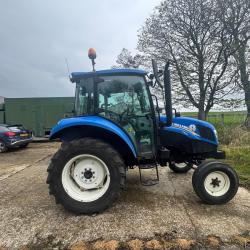 NEW HOLLAND T4.65