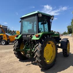 John Deere 2850