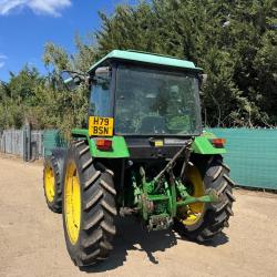 John Deere 2850