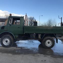 MERCEDES 4 X 4 UNIMOG WELD RIG