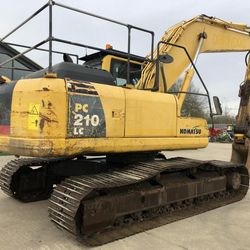 KOMATSU PC210LC-8