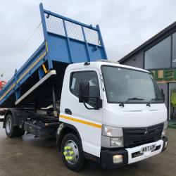 MITSUBISHI CANTER FUSO 7.5 TON TIPPERS