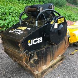 JCB CB70 CRUSHER BUCKET