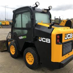 JCB 135 T4